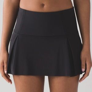 Lululemon | 6 Tennis Skirt Black